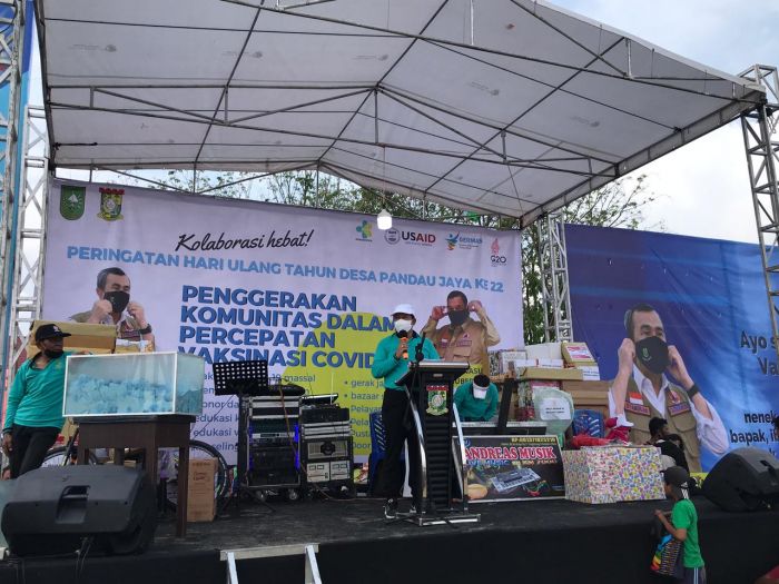 Kadiskes Riau Buka Acara Penggerakan Komunitas Percepatan Vaksinasi Covid-19