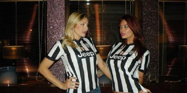 Wooow.., Dua Wanita ini Rela Telanjang jika Juventus Juara Liga Champions 2015