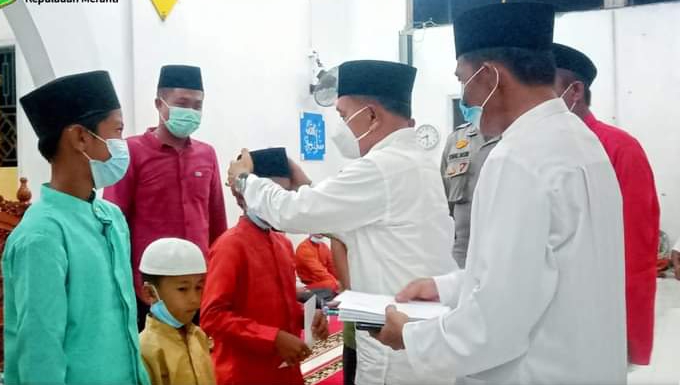 Wakil Bupati Meranti H. Asmar Safari Ramadhan di Tebingtinggi Timur, Sekaligus Memberikan Bantuan Kaum Duafa dan Anak Yatim