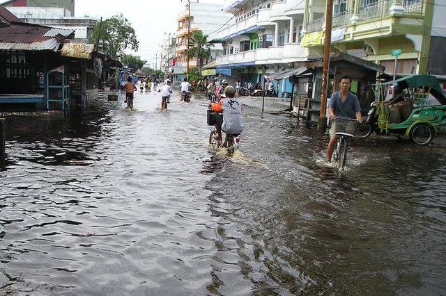  Banjir Genangi Pemukiman Warga Selatpanjang  