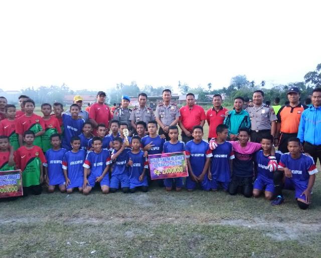 Tim SSB Gempuri Inhu Tutup Piala Kapolres Cup U 14 Tahun 2017 Dengan Meraih Juara 1