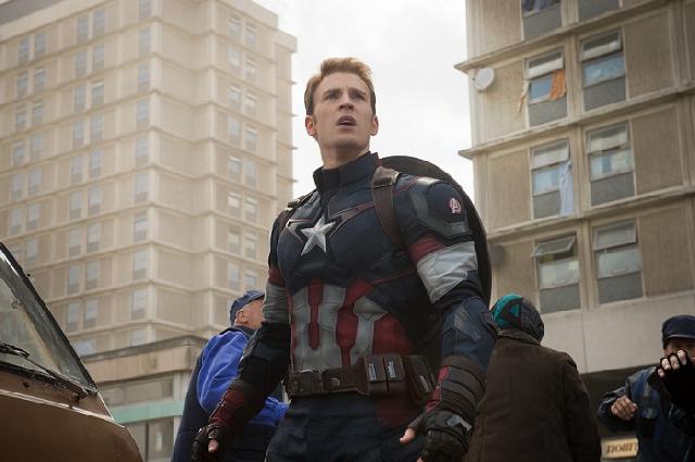  Sepertinya Para Penggemar Harus Merelakan, Chris Evans Bakal Berpisah Dari Avengers