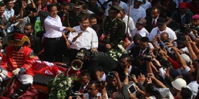 Jam 3 Pagi, Jokowi Kumpulkan Calon Menteri