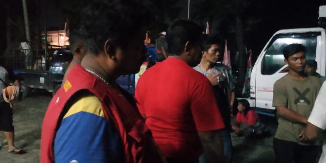 Solidaritas Petani Sumatera Utara Long March ke Istana, Aksi Kamisan Pekanbaru Berikan Masker