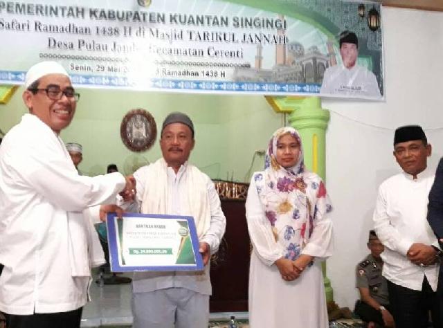 Dihadiri Bupati Pelalawan, Pemkab Kuansing Safari Ramadhan Perdana di Kecamatan Cerenti