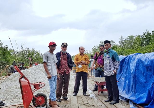 Wabup Meranti Kungker di Kecamatan Tebing Tinggi Timur Tinjau Pembangunan Infrastruktur