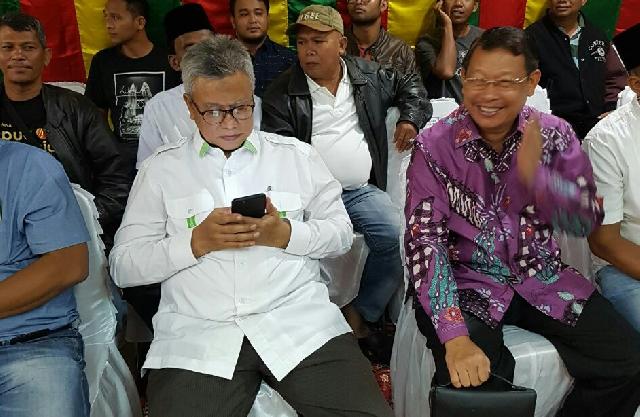 Prabowo Telpon Ketua KPU Riau, 5 Pasang Balon Gubri Daftar, Duet Syamsurizal-Zaini