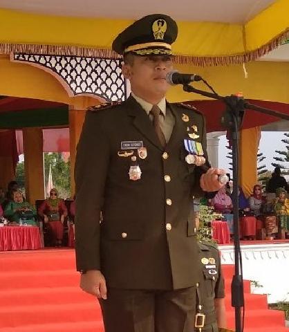 Didik Efendi Pimpin Upacara Peringatan HUT TNI ke-73