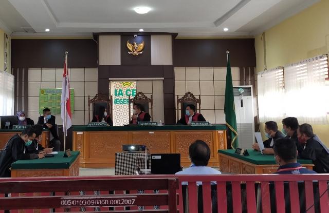 Lakukan Perlawanan, Esepsi Kadis Riswidiantoro dan Kades Guspan Ardodi Ditolak Hakim