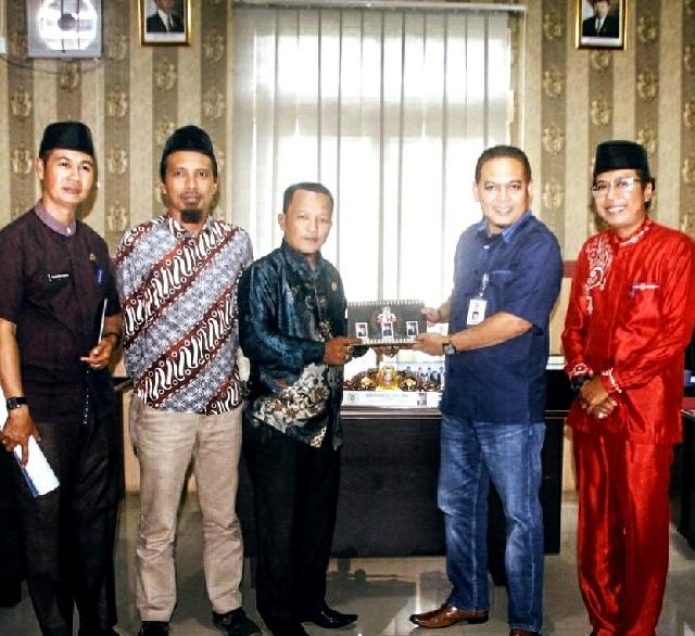 Terkait Hearing Dengan KPID Provinsi Riau Ketua Komisi  I Edi Mashudi Mendukung  Pembentukan KPID Lo