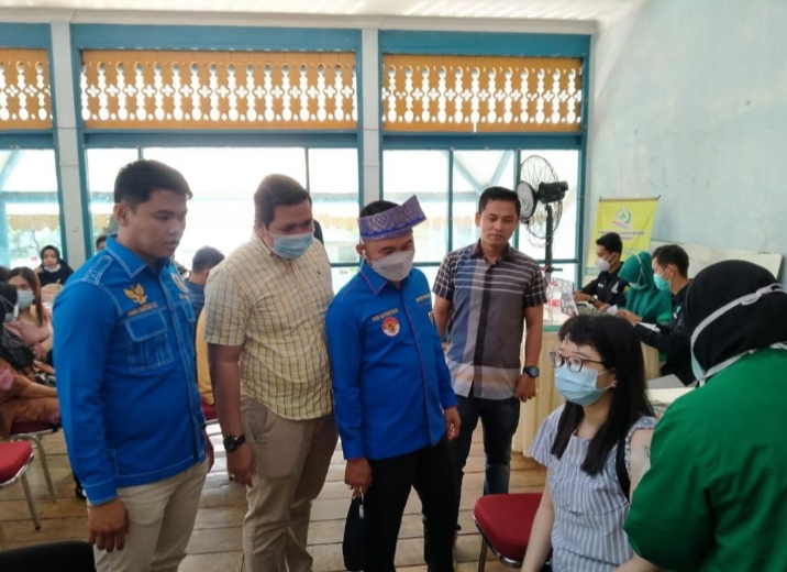 Fuad Santoso :  DPD KNPI Riau Komitmen Bantu Presiden Jokowi Sukseskan Vaksinasi Covid 19 di Riau