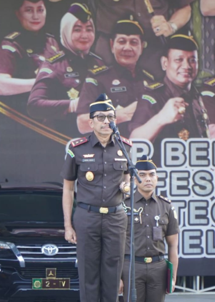 Kejati Riau Pimpin Upacara Peringatan Hari Korpri Ke-52 Tahun 2023