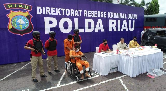 Polda Riau Gelar Press Release Pengungkapan Pelaku Curas