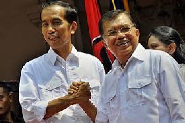 Keluarga dan Pengasuh Jokowi Berangkat ke Jakarta