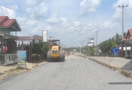 UPT VI Dinas PUPR Gesa Perbaikan Tiga Ruas Jalan di Rohul