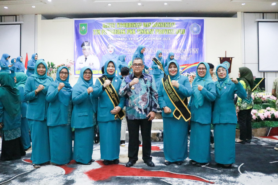 Rakor TP PKK Riau, Hj Ismiatun: Kita Akan Perkuat Kader Posyandu di Meranti