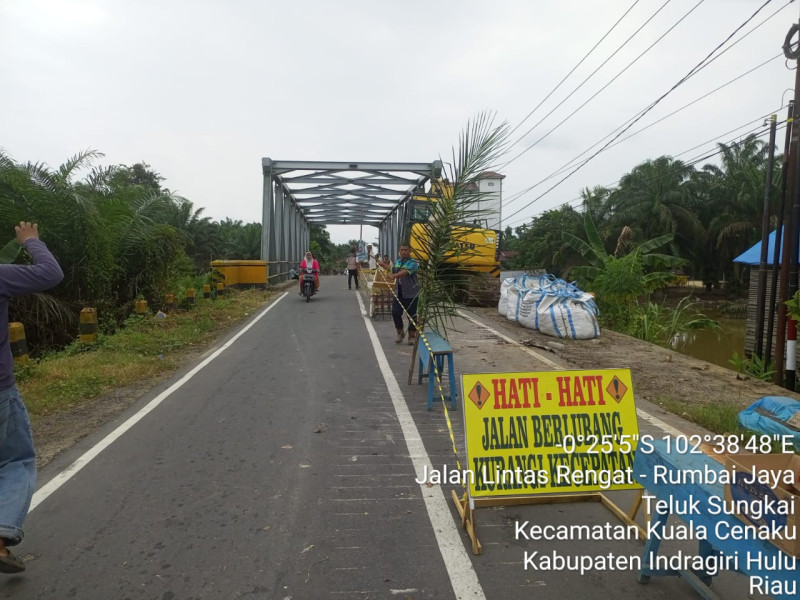 Abutment Jembatan Teluk Sungkai Alami Abrasi, Pemprov Riau Gerak Cepat Perbaiki