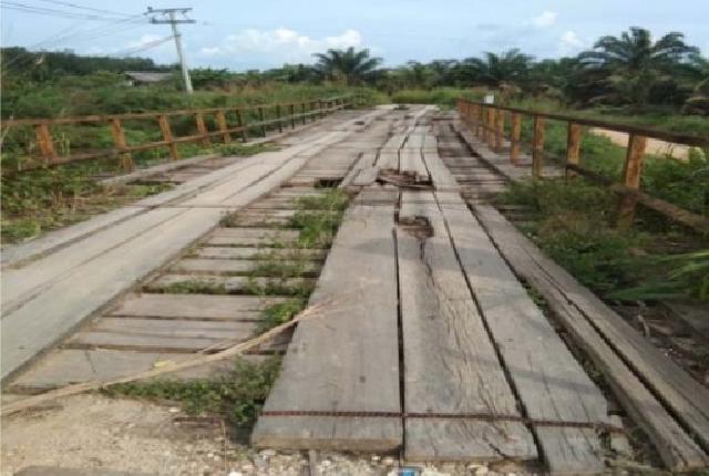 Jembatan Rusak Penghubung Antar Desa Ulak Patian ke RBS Segera Diperbaiki