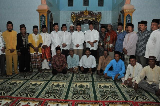 Plt Gubenur Riau Kujungan Safari Ramadhan Ke Desa Pasir Ringgit