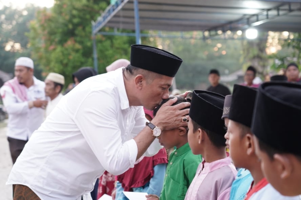 Bupati HM Adil Safari Ramadhan di Tanjung Padang Tasik Putri Puyu