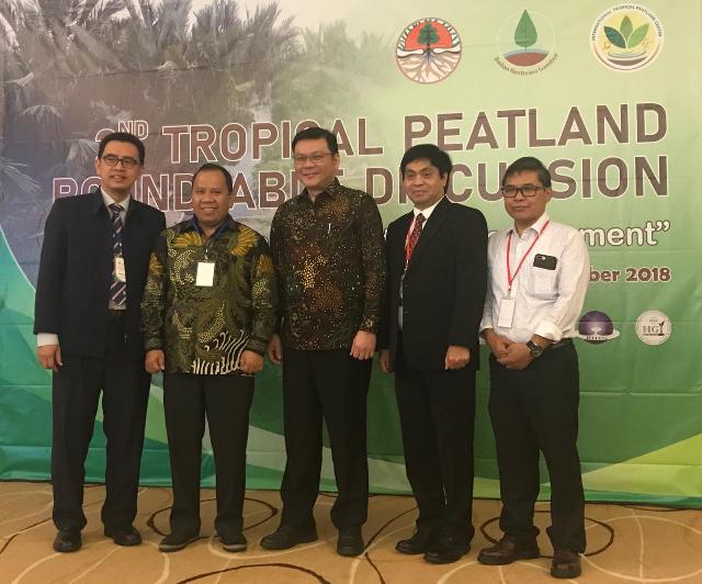 Bupati Irwan Pembicara Tropical Peatland Roundtable Discussion