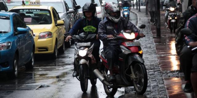 Mimpi Ahok Jakarta bebas sepeda motor, kapan bisa terwujud?
