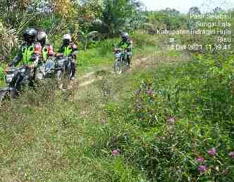 Personil Koramil 04/PP Gabungan Tim 7 Lakukan Patroli Karhutla di Desa Pasir Selabau
