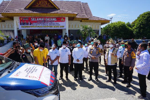 Anggota Bawaslu RI dan Kapolda Riau Lepas 50 Armada Tim Patroli Money Politic di Rokan Hulu