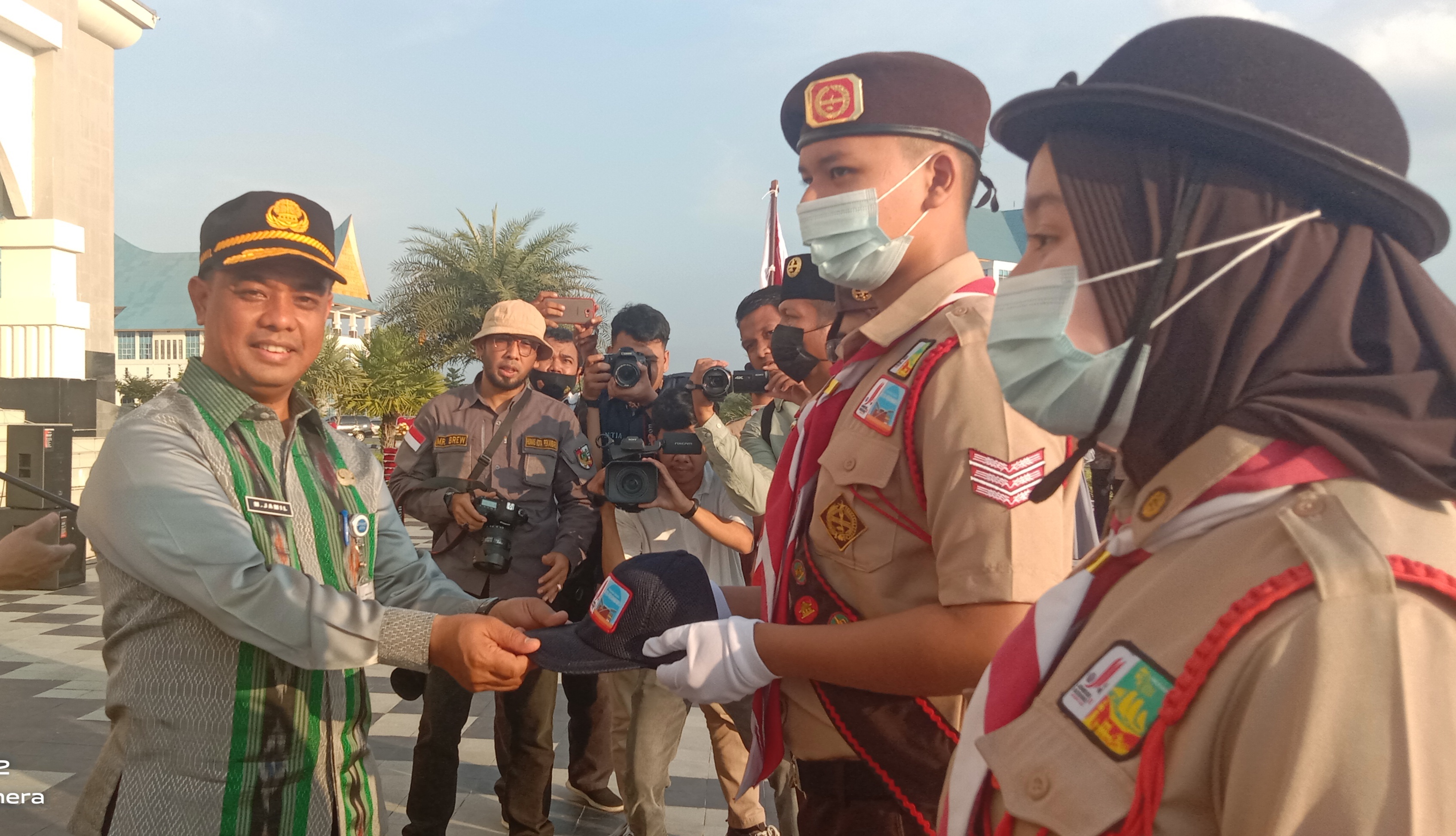 Sekdako Pekanbaru Lepas 16 Kontingen Ikuti Jambore Nasional XI di Cibubur