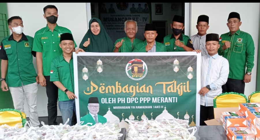 DPC PPP Kabupaten Kepulauan Meranti Berbagi Ta'jil