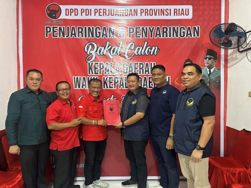 TMR Asal Inhu Daftar Calon Gubernur Riau di PDI-Perjuangan dan PKB