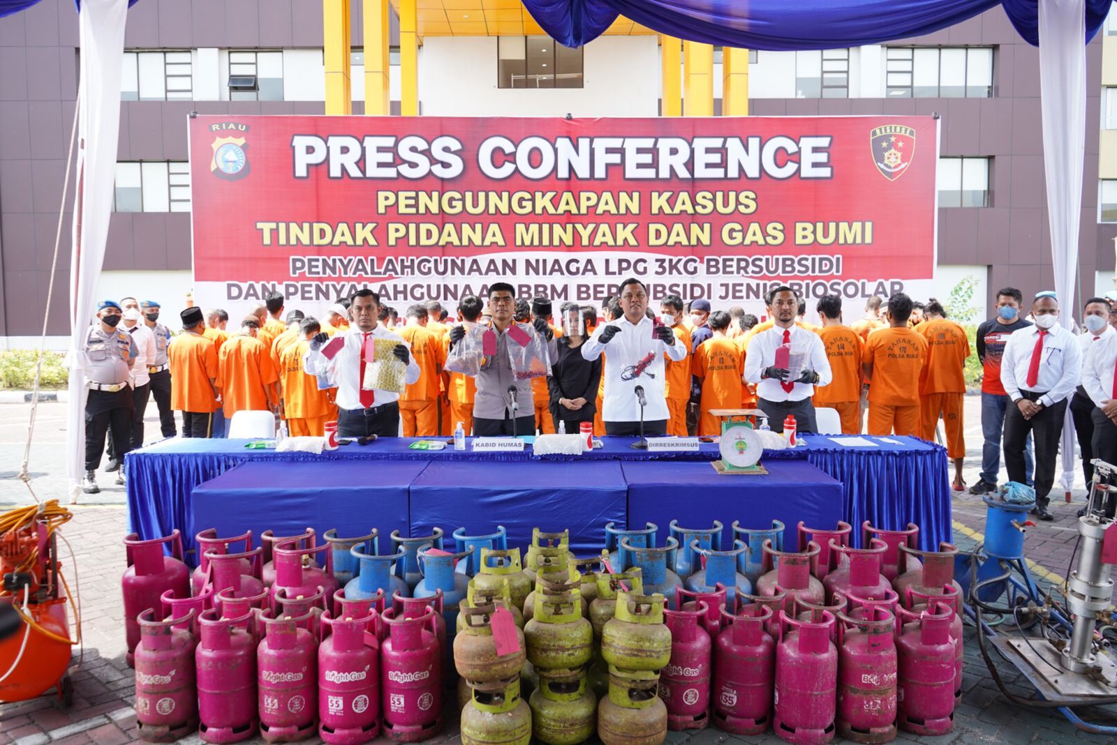 Ringkus Komplotan Pengoplos LPG Subsidi, Kabid Humas Polda Riau : Perbuatan Mereka Sangat Merugikan Masyarakat Luas