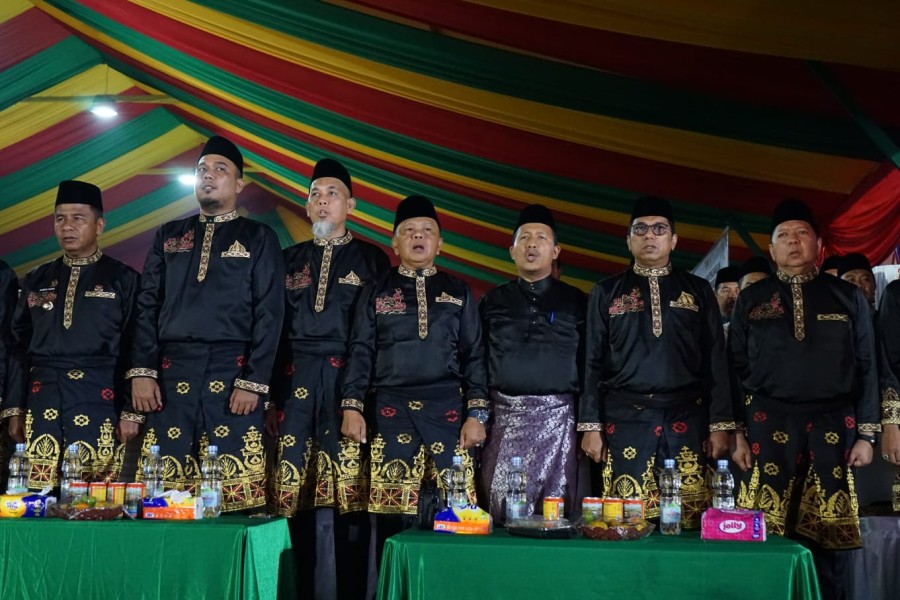 Bupati Asmar Hadiri Pembukaan MTQ ke-44 Tingkat Provinsi Riau