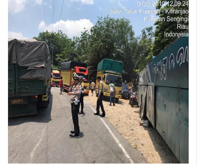 Bus PMTOH Kecelakaan Tunggal,6 Orang Meninggal dan 7 Orang Luka Ringan