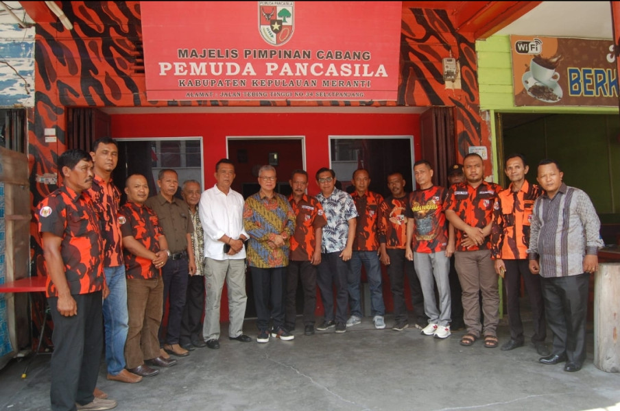 Kunjungan Kerja Ke MPC Pemuda Pancasila Meranti, Syamsurizal : Berharap Kepengurusan Yang Baru Nantinya Harus Memiliki Visi Kedepan