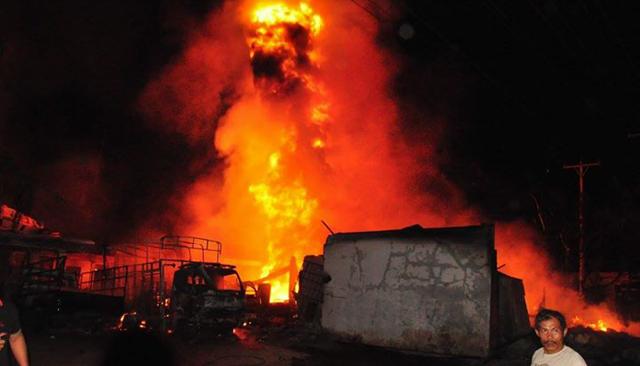 Kebakaran Dahsyat Di Inhu, Kerugian Ditaksir Capai Milyaran Rupiah