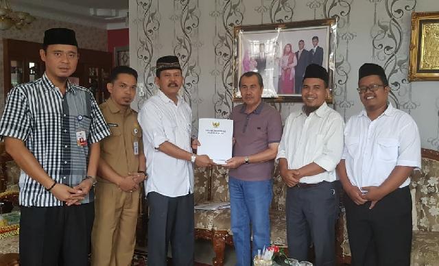 Gubernur Riau Terpilih Dukung Penuh Keberadaan KIP Riau