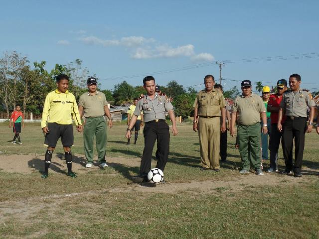 Polres Inhu Gelar Turnament Sepak Bola Kapolres Cup Usia 14