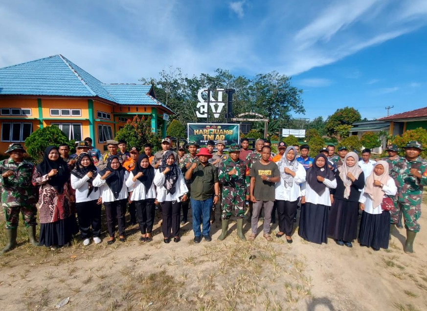 Desa Pelangko Tunjukkan Semangat Gotong Royong dalam Memperingati Hari Juang Kartika