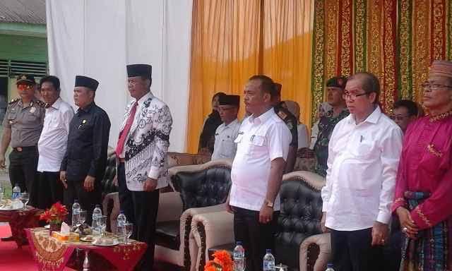 Bupati Suyatno Hadiri Pelantikan PGRI Cabang Kecamatan Simpang Kanan