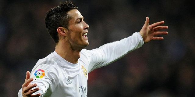 Ronaldo Akan Bertahan di Real Madrid Hingga 2018