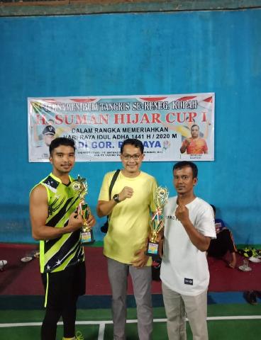 DUa Awak Media Raih Gelar Juara di Turnamen H. Suman Hijar Cup 1