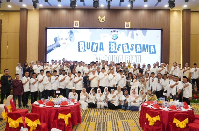 Kapolda Riau Inisiasi Silaturahmi dan Buka Puasa Bersama Insan Pers Wartawan Mitra