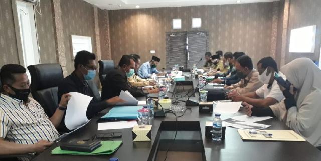 Komisi I DPRD Kabupaten Kepulauan Meranti Gelar Rapat Dengan KPU Kepulauan Meranti dan Disdukcapil