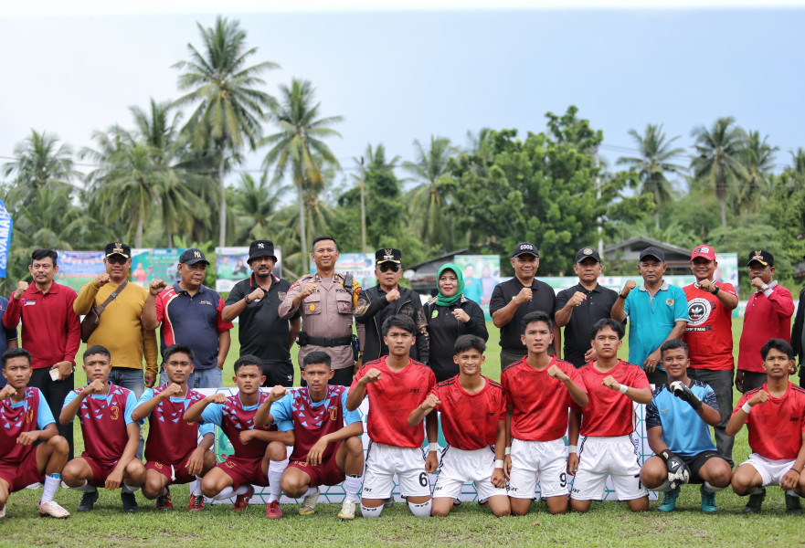 9 Klub Sepakbola Dari 9 Kecamatan Berlaga Dalam Bupati Cup U-19