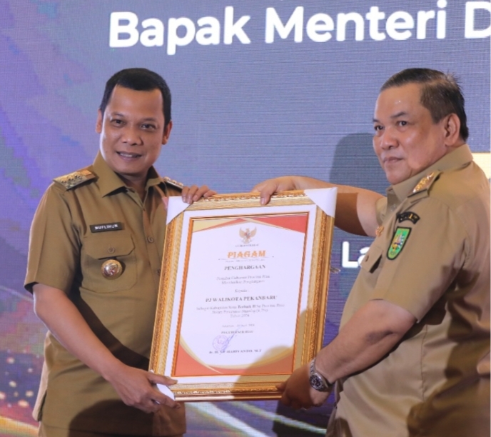 Pemko Pekanbaru Raih Penghargaan Terbaik 2 Penurunan Stunting di Riau