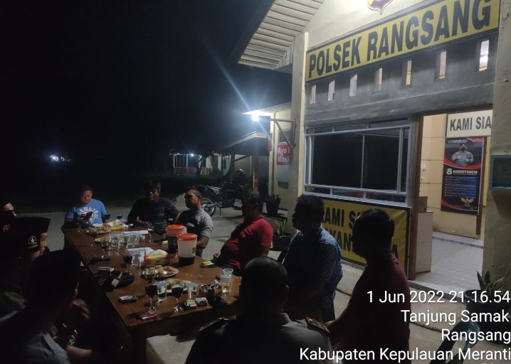 Kapolsek AGD Simamora Ngopi Bareng Komunitas PNNU Rangsang