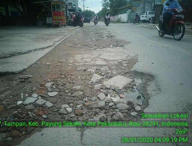 Jalan Pemuda Meprihatinkan, Adanya di Wilayah Wali Kota Pekanbaru Firdaus
