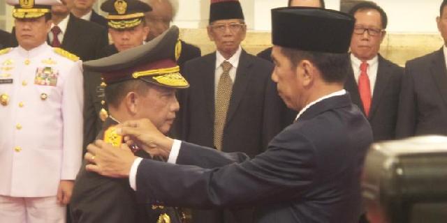 Jenderal Pol Tito Karnavian Resmi Jabat Kapolri