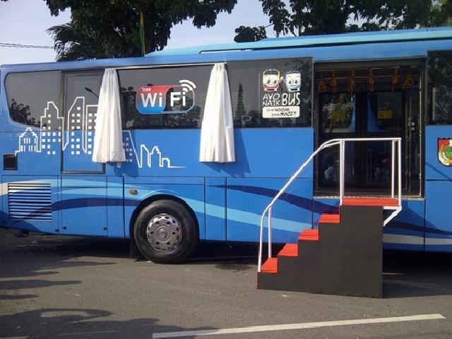 Wako Pekanbaru Luncurkan Wifi Gratis Bus Trans Metro